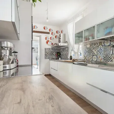 Stanza Privata Vicino La Metro Homestay Rome