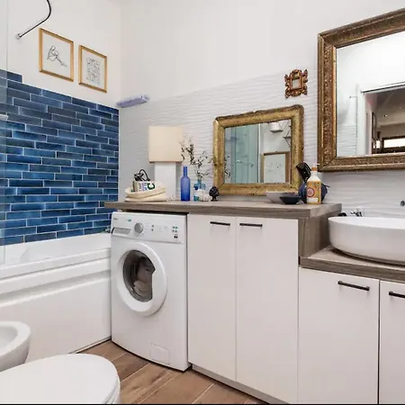 Stanza Privata Vicino La Metro Homestay